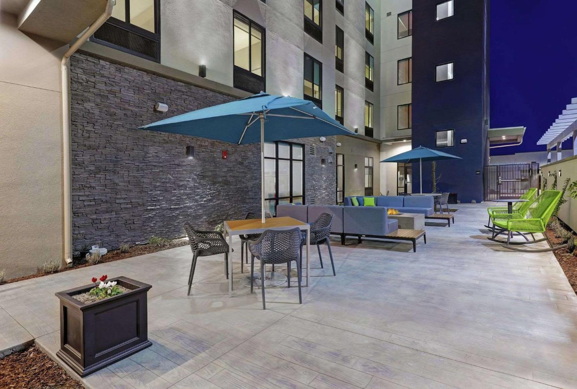 Hampton Inn Patterson, Ca Exterior foto